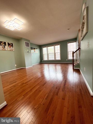 1604 SEBRING CT, Occoquan, VA 22125