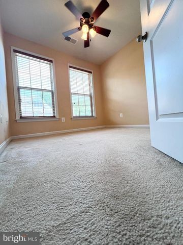 1604 SEBRING CT, Occoquan, VA 22125