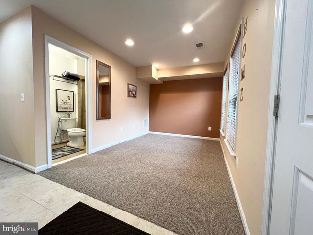 1604 SEBRING CT, Occoquan, VA 22125