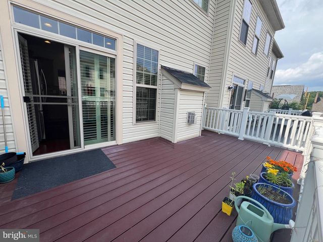 1604 SEBRING CT, Occoquan, VA 22125