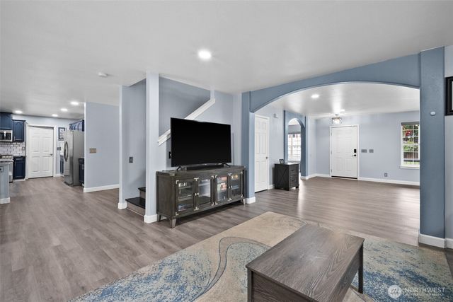 20723 197th Avenue E, Orting, WA 98360