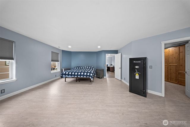 20723 197th Avenue E, Orting, WA 98360
