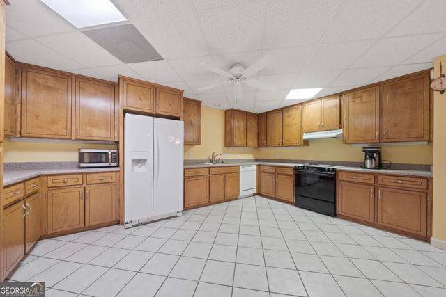 183 E Lakeview Drive NE, Milledgeville, GA 31061