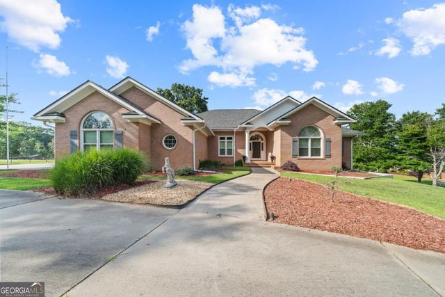 183 E Lakeview Drive NE, Milledgeville, GA 31061
