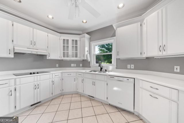 183 E Lakeview Drive NE, Milledgeville, GA 31061