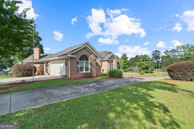 183 E Lakeview Drive NE, Milledgeville, GA 31061