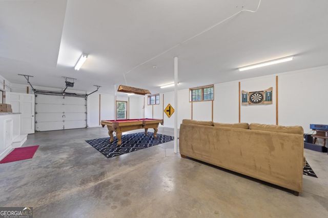 183 E Lakeview Drive NE, Milledgeville, GA 31061