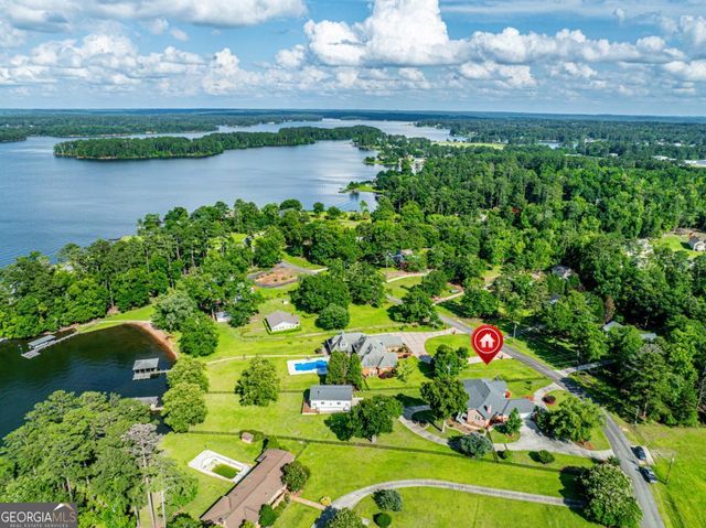 183 E Lakeview Drive NE, Milledgeville, GA 31061