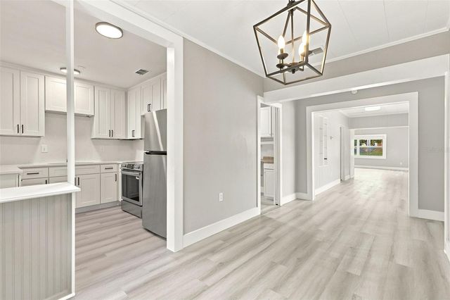 2704 E JEFFERSON STREET, Orlando, FL 32803