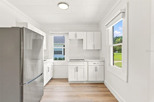 2704 E JEFFERSON STREET, Orlando, FL 32803