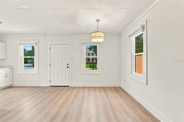 2704 E JEFFERSON STREET, Orlando, FL 32803