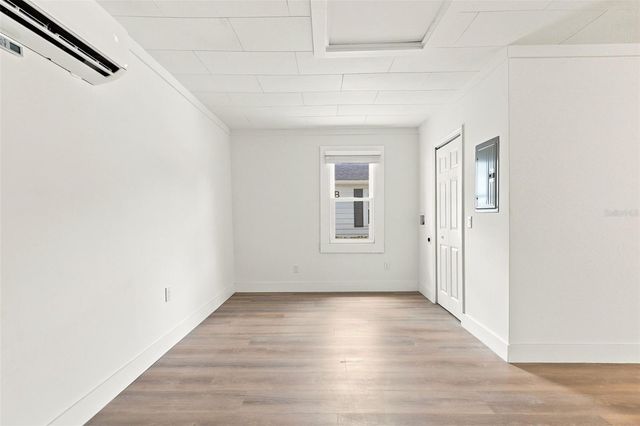 2704 E JEFFERSON STREET, Orlando, FL 32803