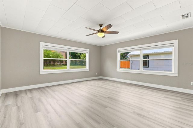 2704 E JEFFERSON STREET, Orlando, FL 32803