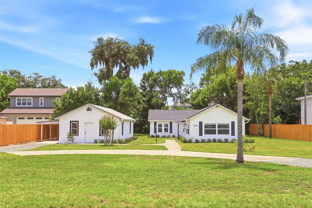 2704 E JEFFERSON STREET, Orlando, FL 32803
