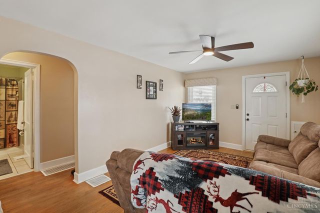 1091 Tiffin Avenue, Hamilton, OH 45015