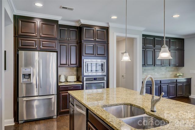 15417 Cimarron Hills Lane, Charlotte, NC 28278