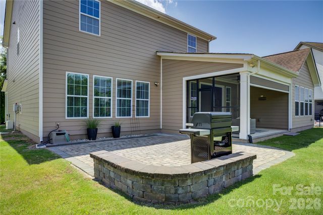 15417 Cimarron Hills Lane, Charlotte, NC 28278