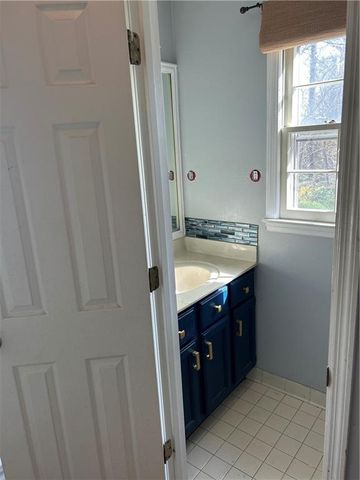 1237 Raleigh Way, Lawrenceville, GA 30043