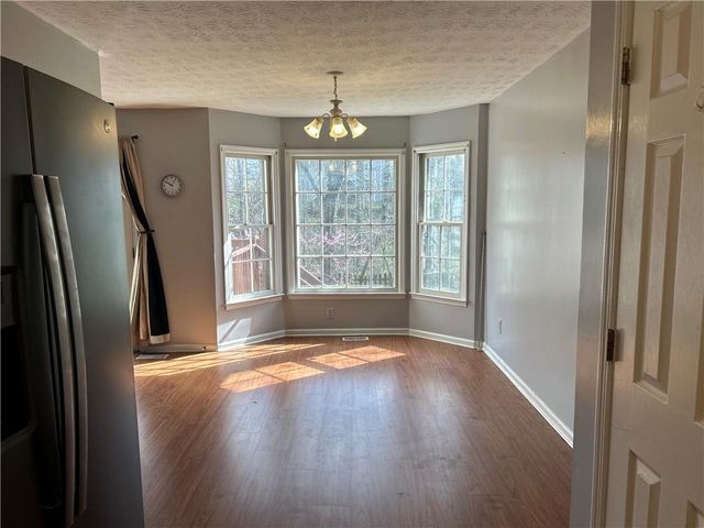 1237 Raleigh Way, Lawrenceville, GA 30043