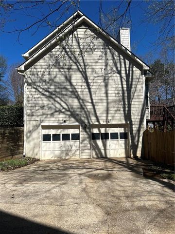 1237 Raleigh Way, Lawrenceville, GA 30043