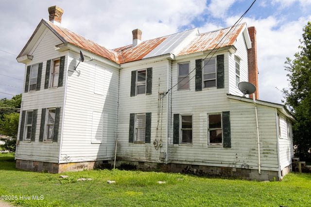 313 N Oakum Street, Edenton, NC 27932