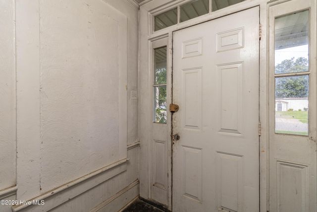 313 N Oakum Street, Edenton, NC 27932