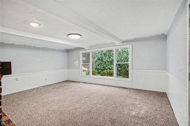 1011 Chatham Place, Rocky River, OH 44116