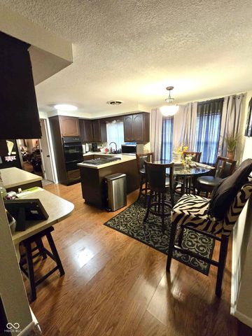 4111 Sandhurst Drive, Fort Wayne, IN 46815