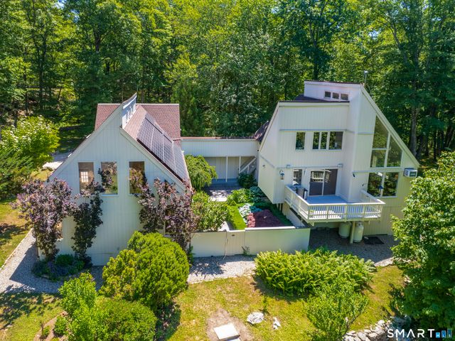 73 Nod Road, Ridgefield, CT 06877