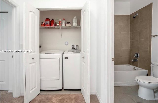 3327 NW 10th Ave, Pompano Beach, FL 33064