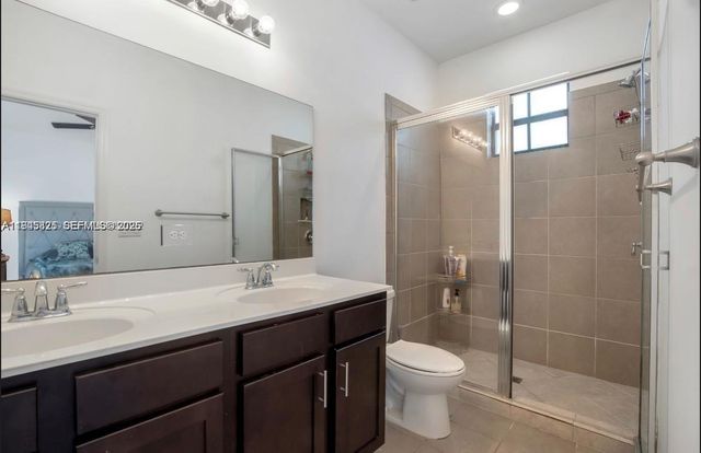 3327 NW 10th Ave, Pompano Beach, FL 33064