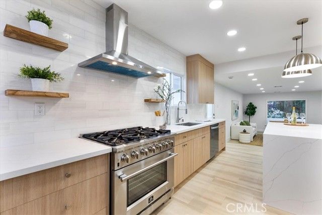 3960 Verdugo View Drive, Los Angeles, CA 90065