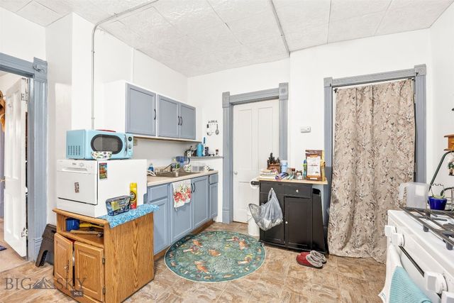 654 S Main, Butte, MT 59701