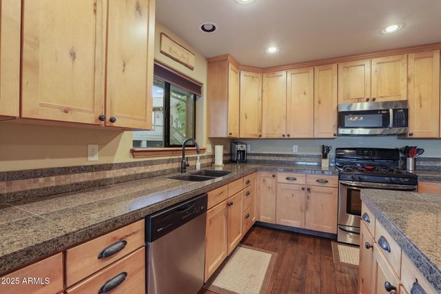 6607 W SPIRIT Trail, Pine, AZ 85544