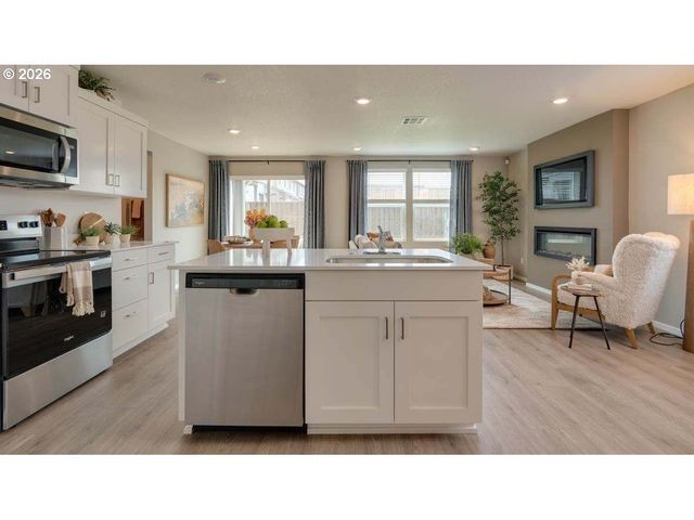 3774 Ash St, Forest Grove, OR 97116