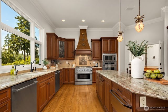 6351 163rd Place SE, Bellevue, WA 98006