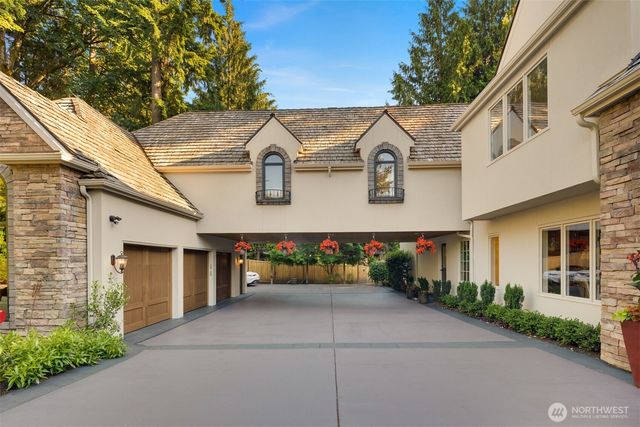 6351 163rd Place SE, Bellevue, WA 98006