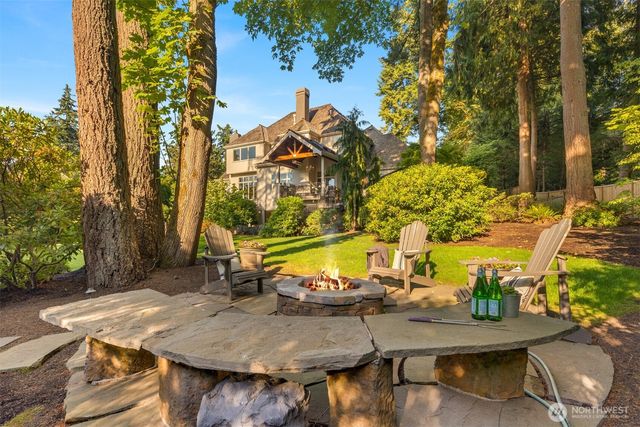 6351 163rd Place SE, Bellevue, WA 98006