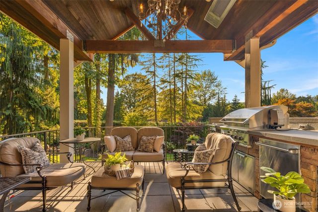 6351 163rd Place SE, Bellevue, WA 98006