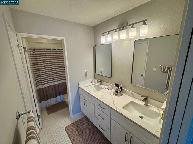 1037 Via Bonita, Alameda, CA 94502