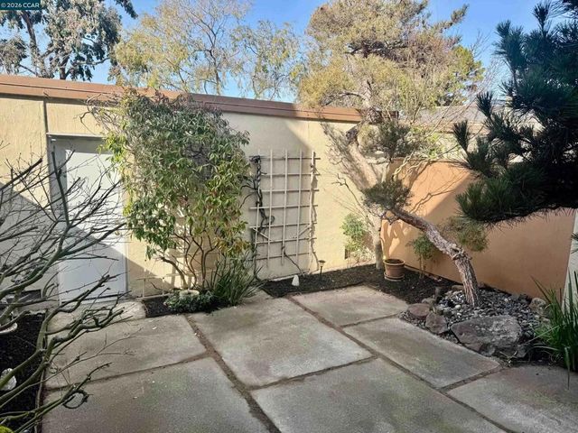 1037 Via Bonita, Alameda, CA 94502