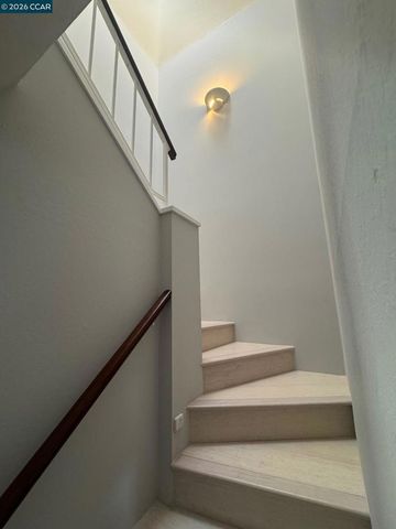 1037 Via Bonita, Alameda, CA 94502