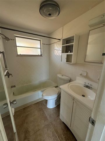 40 W COWLES STREET A, Englewood, FL 34223