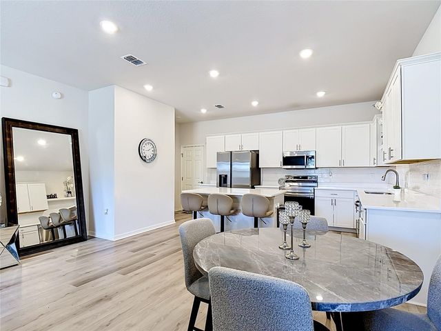 371 CROSSINGS AVENUE, St Cloud, FL 34771