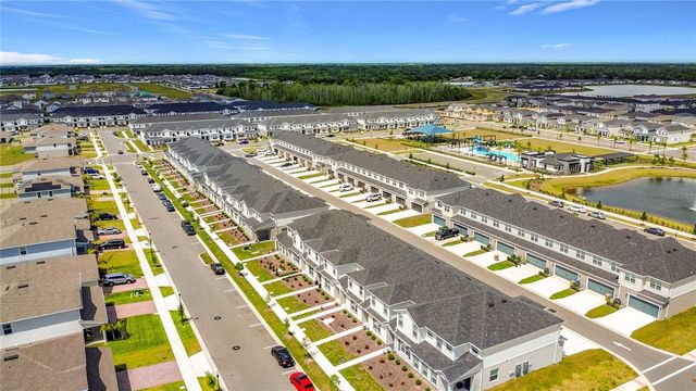 371 CROSSINGS AVENUE, St Cloud, FL 34771