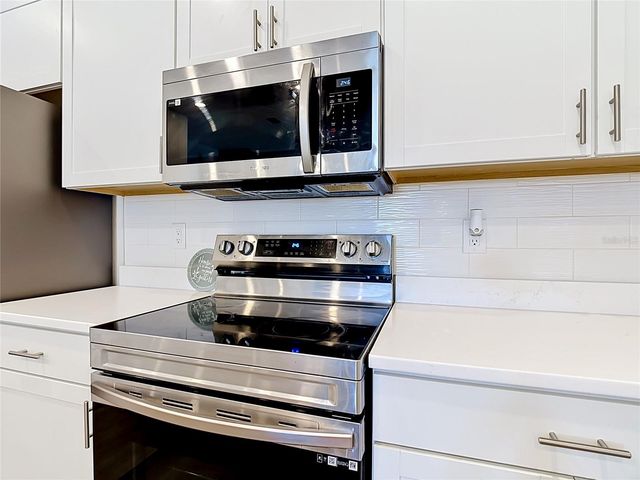 371 CROSSINGS AVENUE, St Cloud, FL 34771