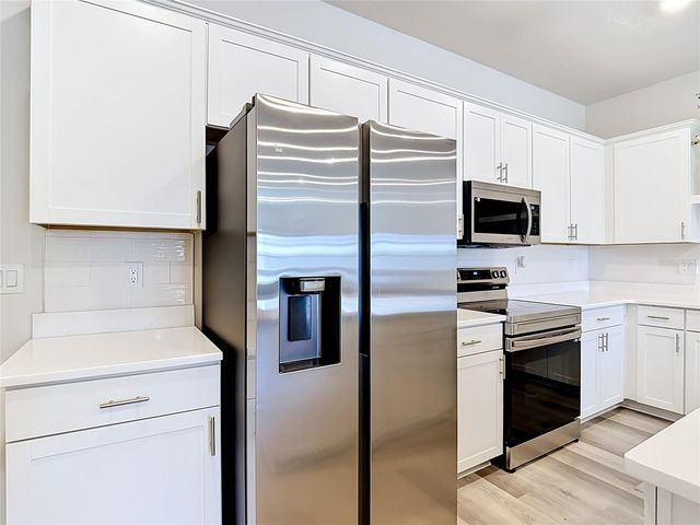 371 CROSSINGS AVENUE, St Cloud, FL 34771