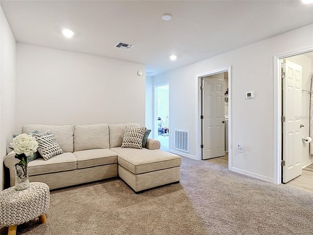 371 CROSSINGS AVENUE, St Cloud, FL 34771