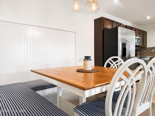 112a James Avenue, Surf City, NC 28445