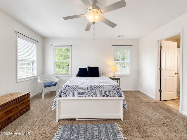 112a James Avenue, Surf City, NC 28445